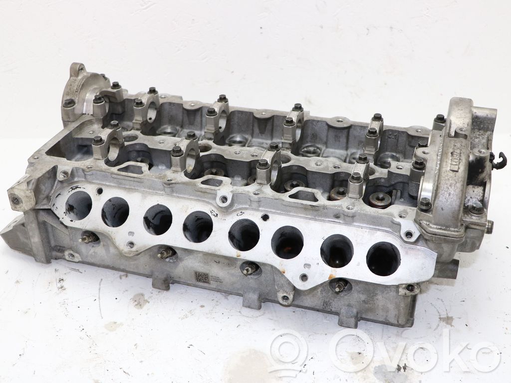 Volvo V40 Engine head 