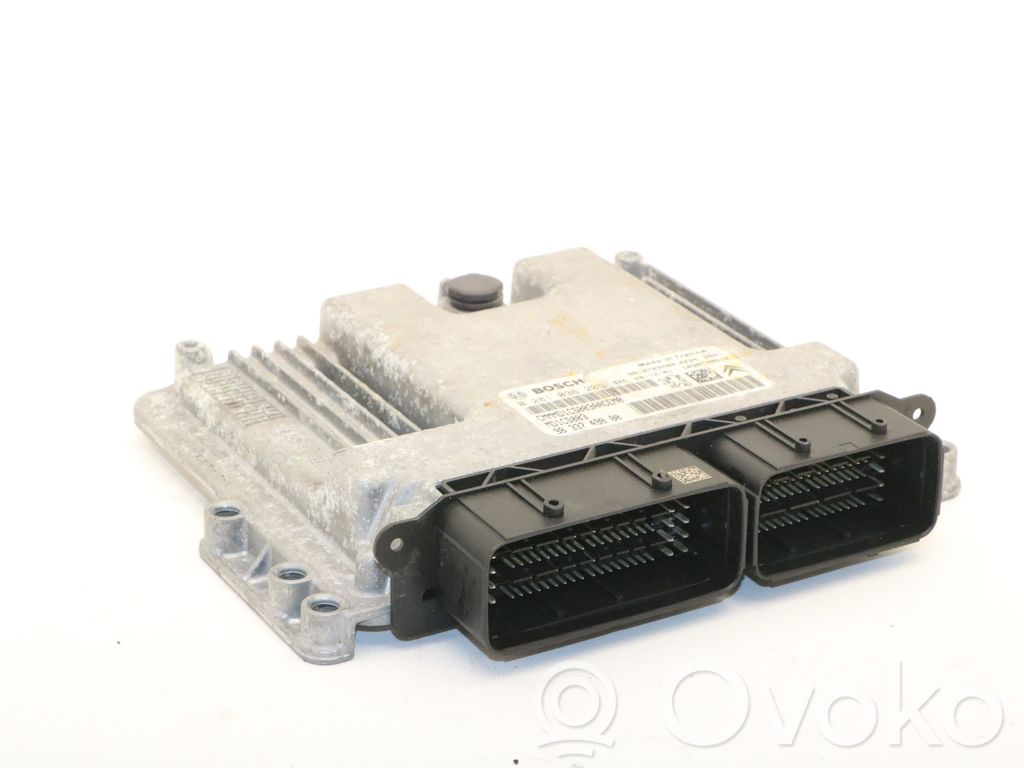 Opel Corsa F Engine control unit/module 