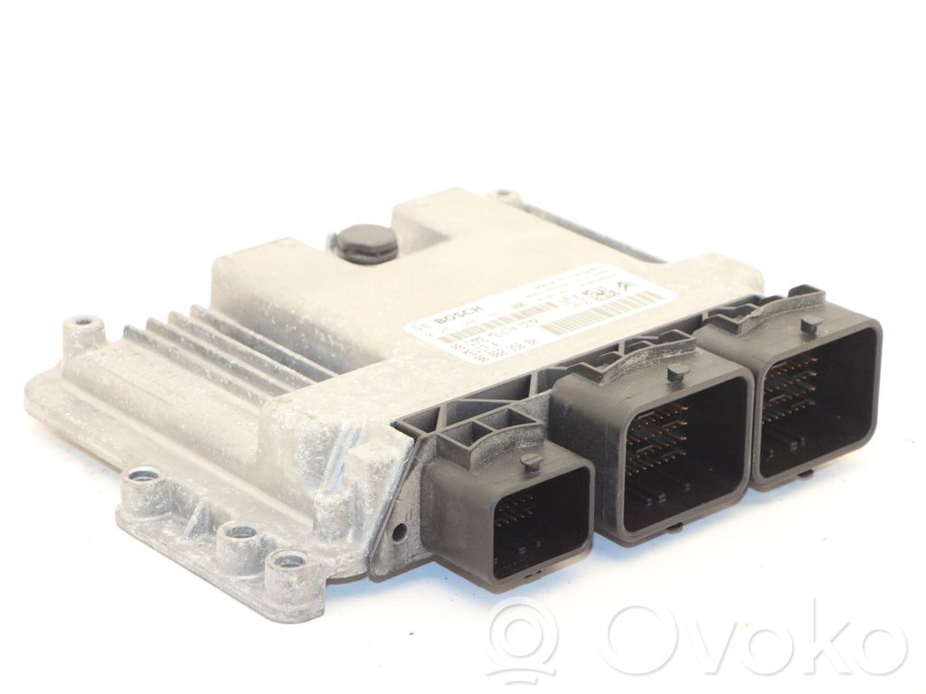 Citroen C3 Picasso Engine control unit/module 