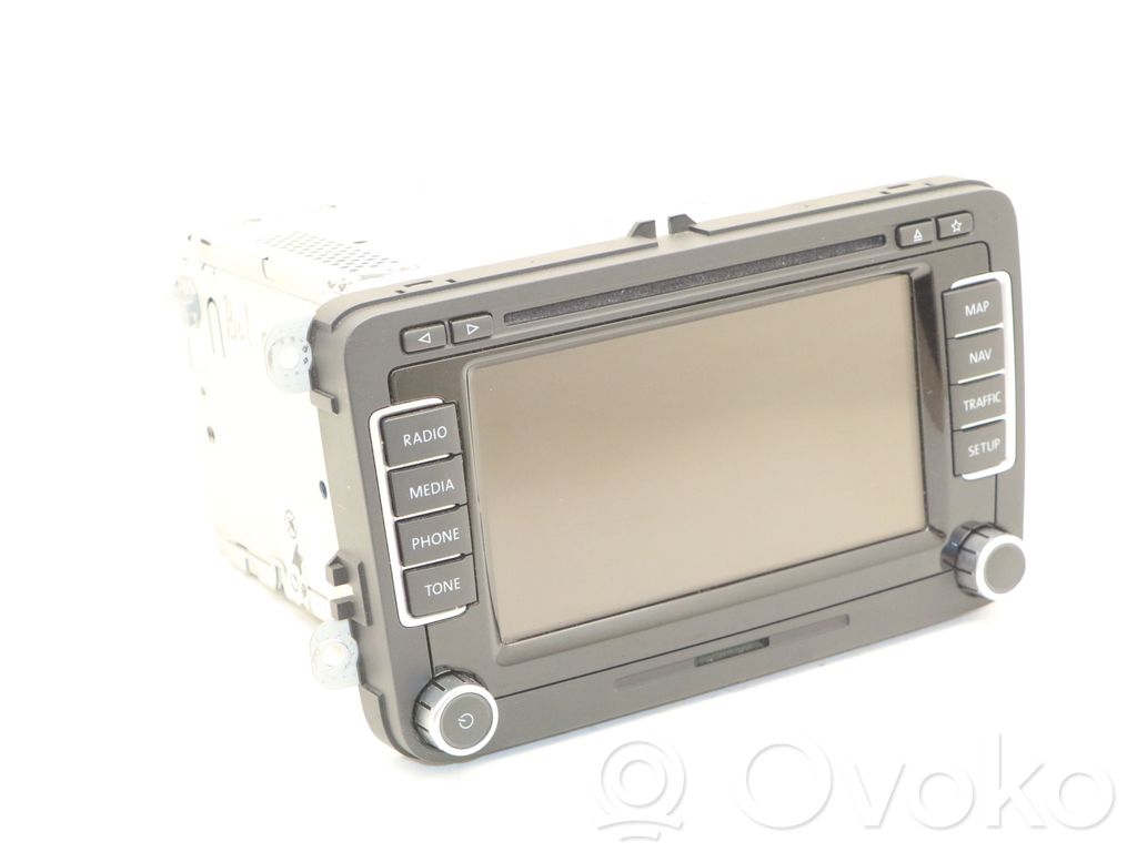 Volkswagen PASSAT B7 Radio/CD/DVD/GPS head unit 