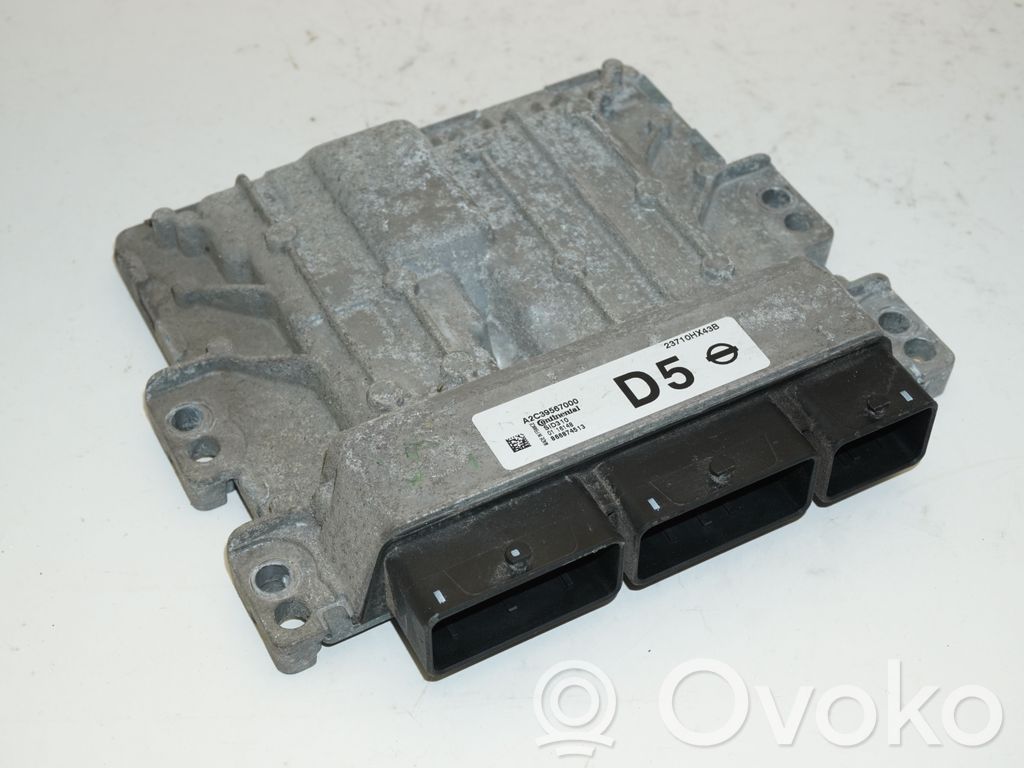 Nissan Qashqai Engine control unit/module 