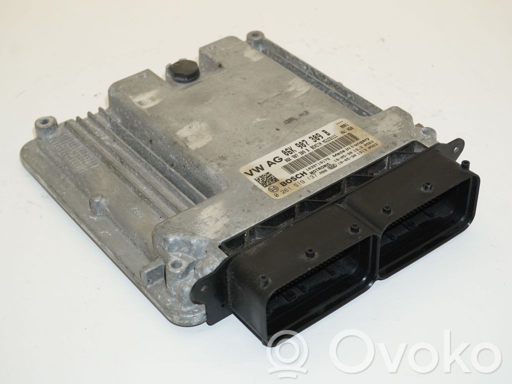Volkswagen Tiguan Engine control unit/module 
