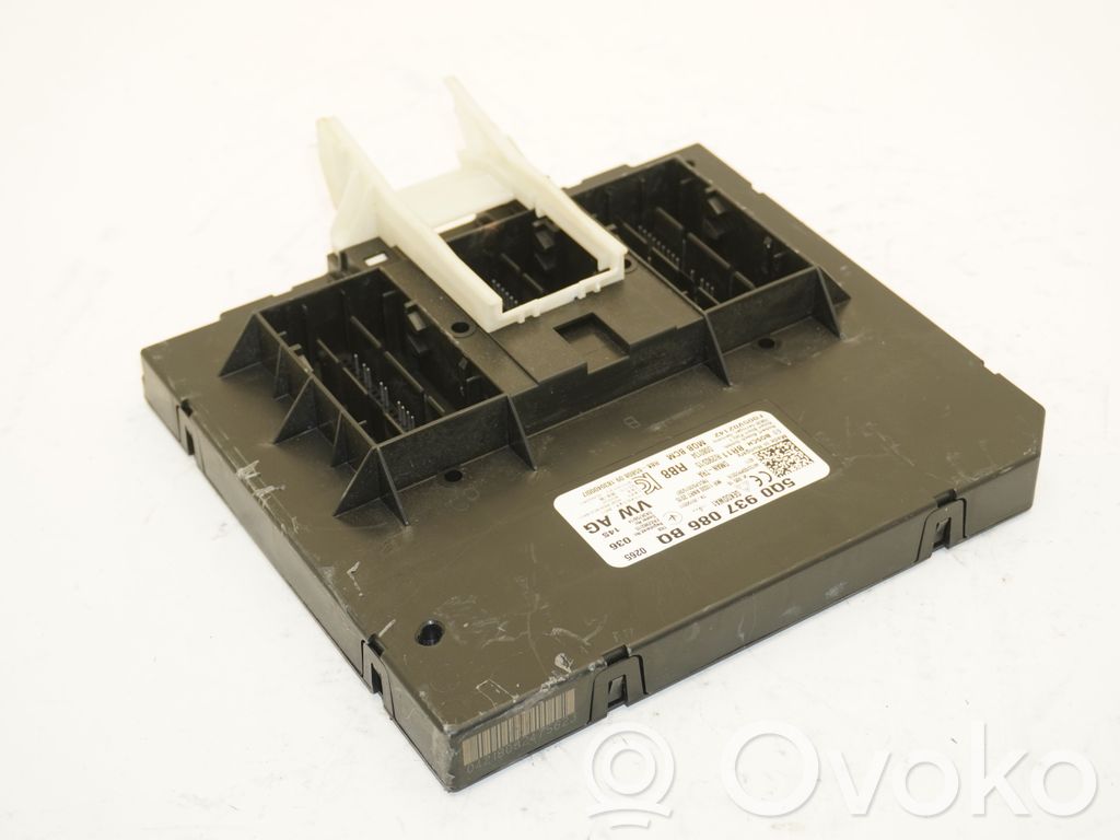 Volkswagen PASSAT B8 Mukavuusmoduuli 