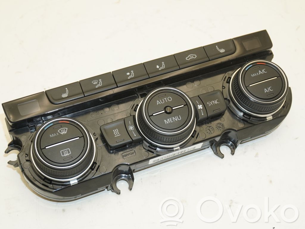 Volkswagen PASSAT B8 Panel klimatyzacji 