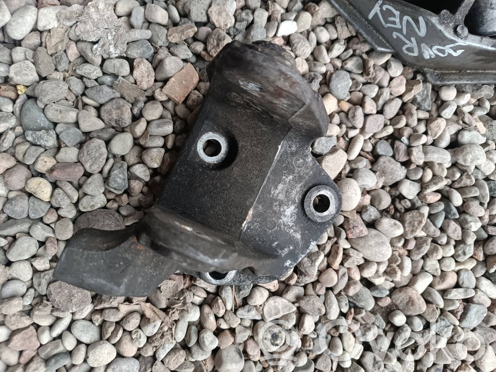 Dodge Journey Engine mounting bracket 
