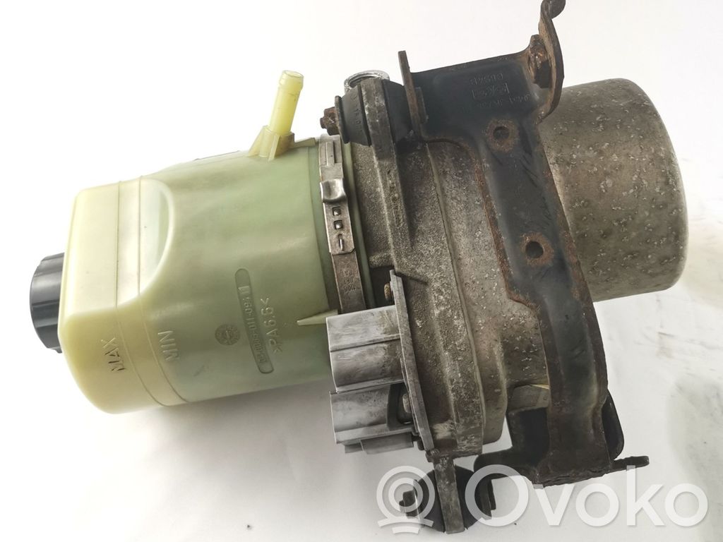 Ford Focus Power steering pump 
