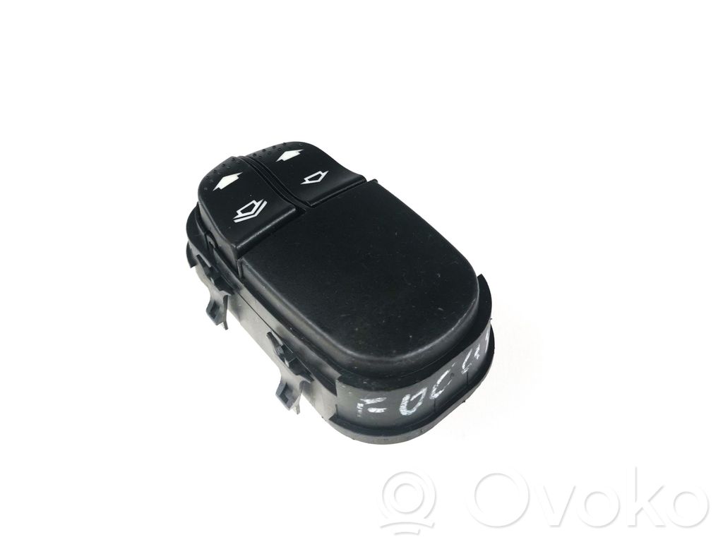 Ford Focus Electric window control switch 