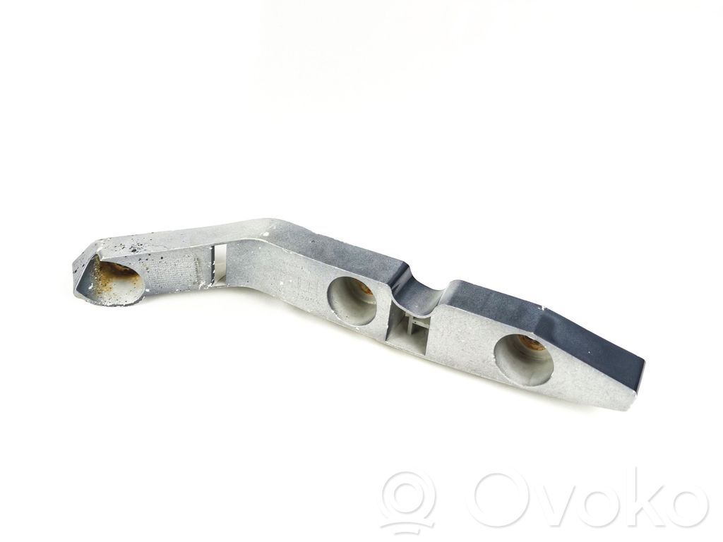 Ford Focus Front bumper mounting bracket 