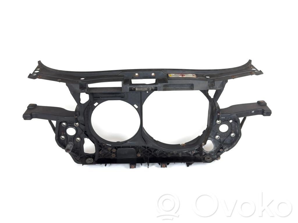 Audi A6 S6 C5 4B Radiatorių panelė 