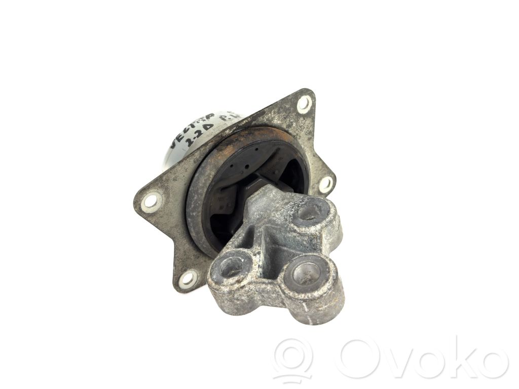 Opel Vectra C Engine mount bracket 