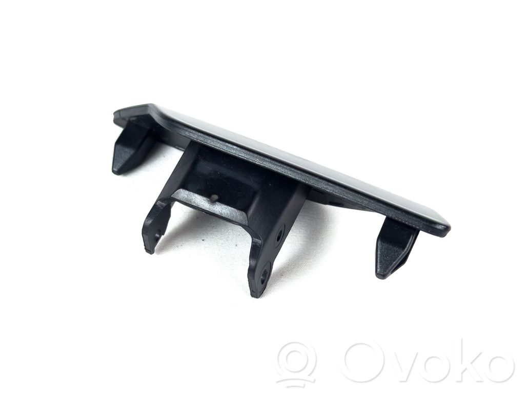 Volkswagen PASSAT B7 Headlight washer spray nozzle cap/cover 
