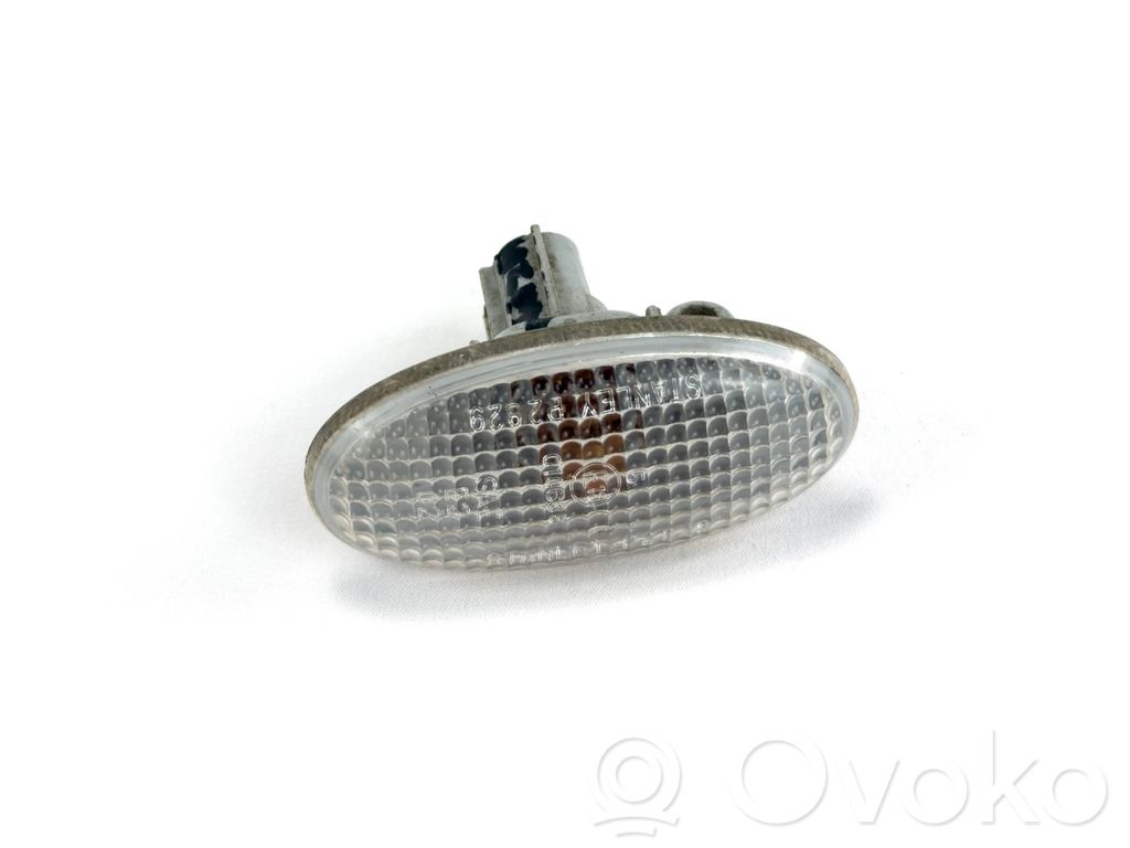 Seitenblinker   P2829,010635