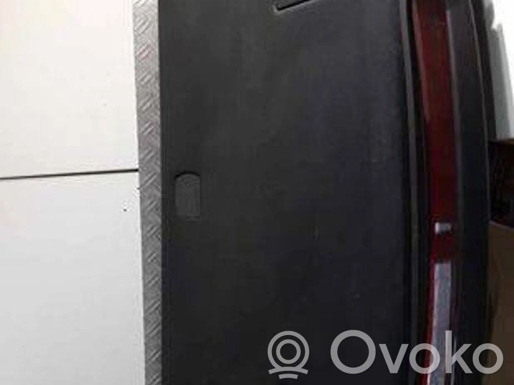 Tesla Model 3 Hattuhylly 