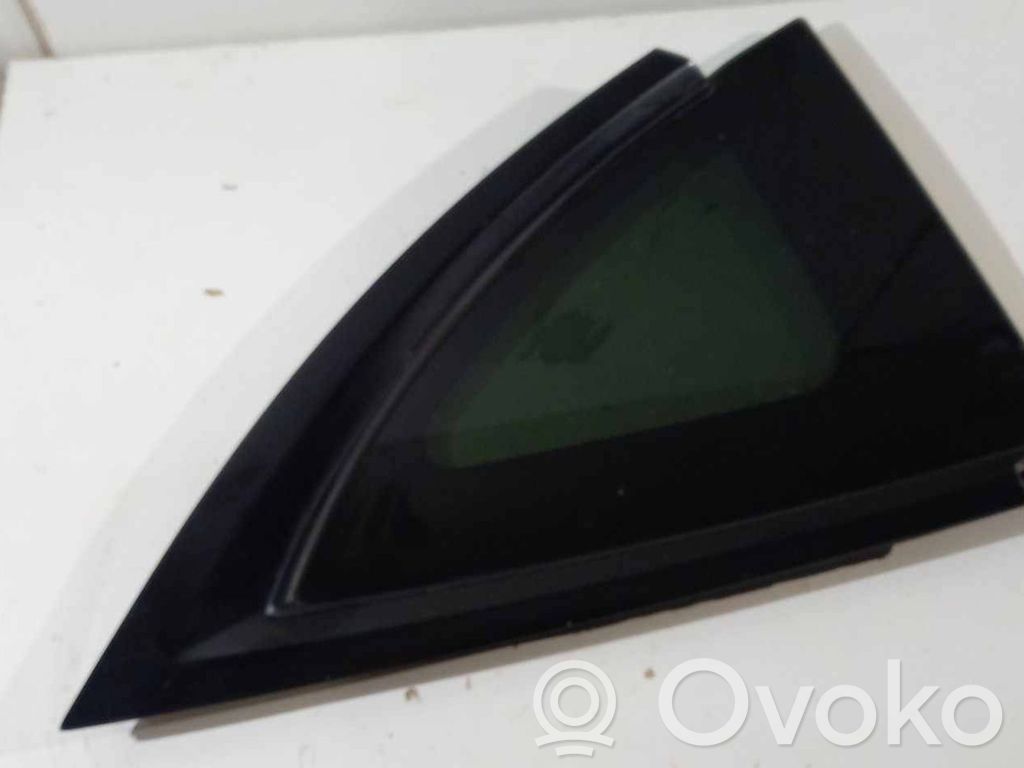 Tesla Model Y Rear side window 