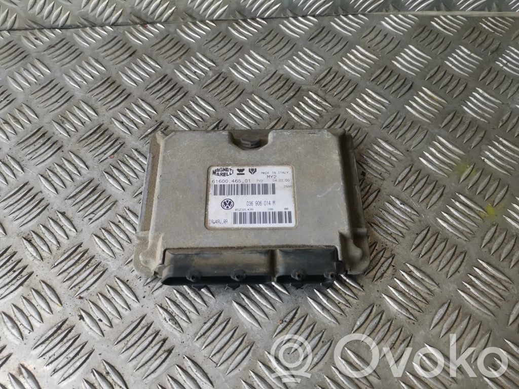 Volkswagen Golf IV Engine control unit/module 