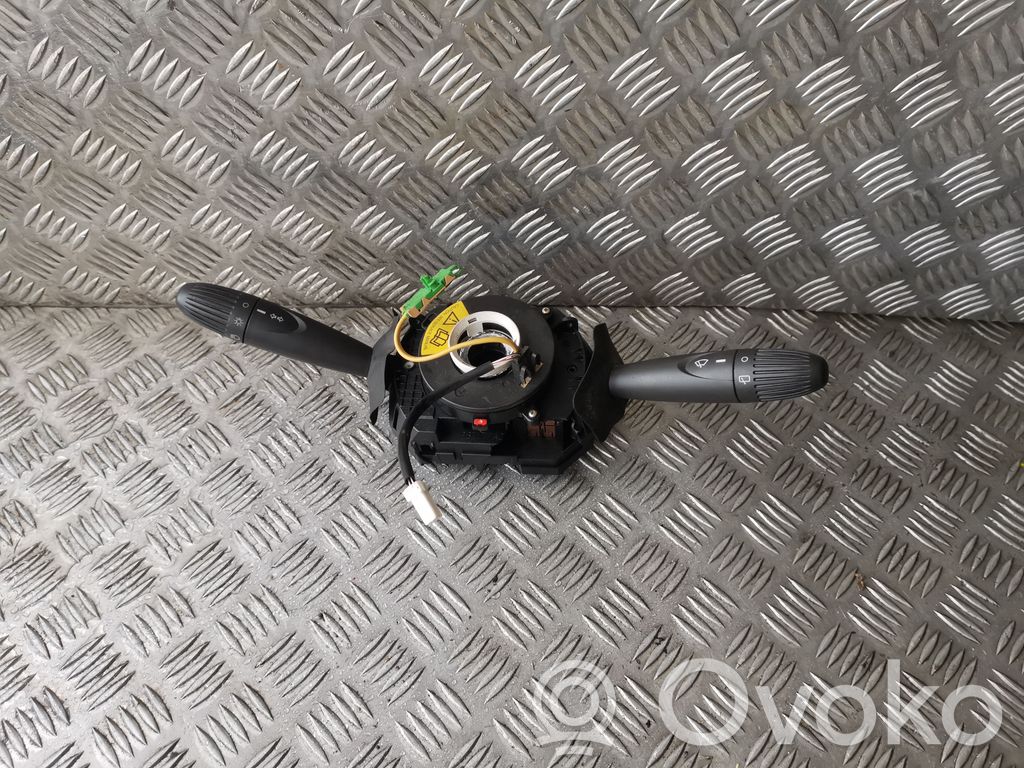 Fiat Punto (188) Wiper turn signal indicator stalk/switch 