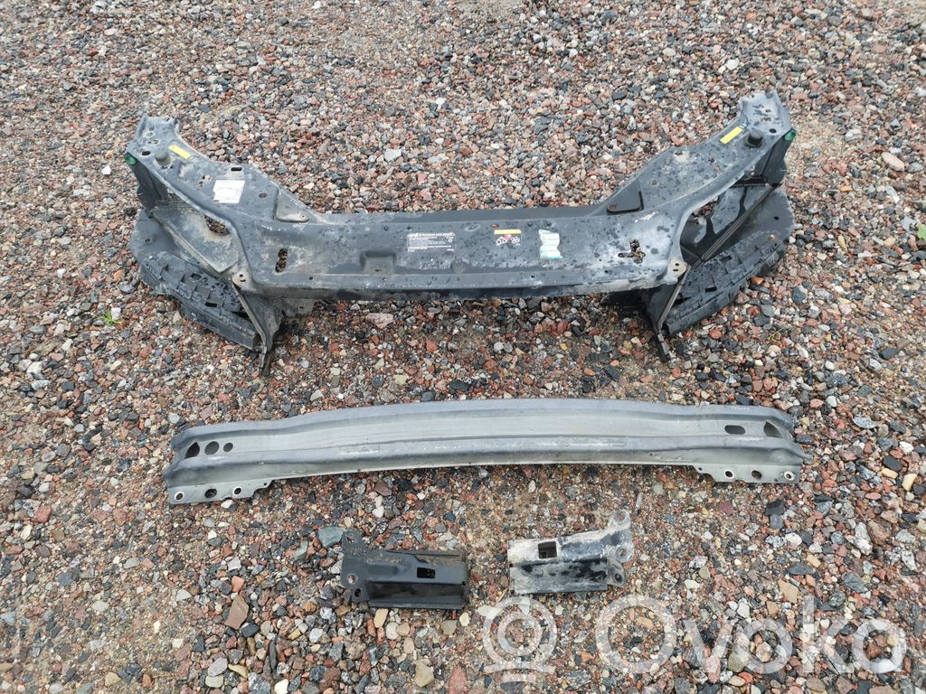 Volvo S80 Viršutinė dalis radiatorių panelės (televizoriaus) 