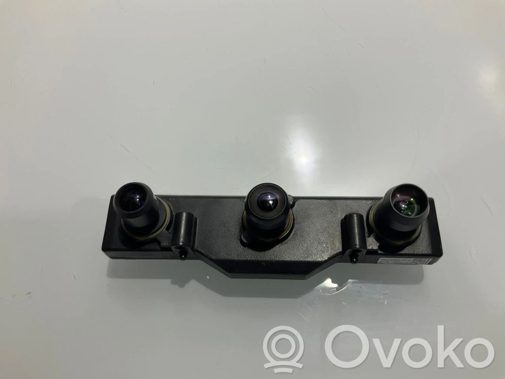Tesla Model Y Windshield/windscreen camera 