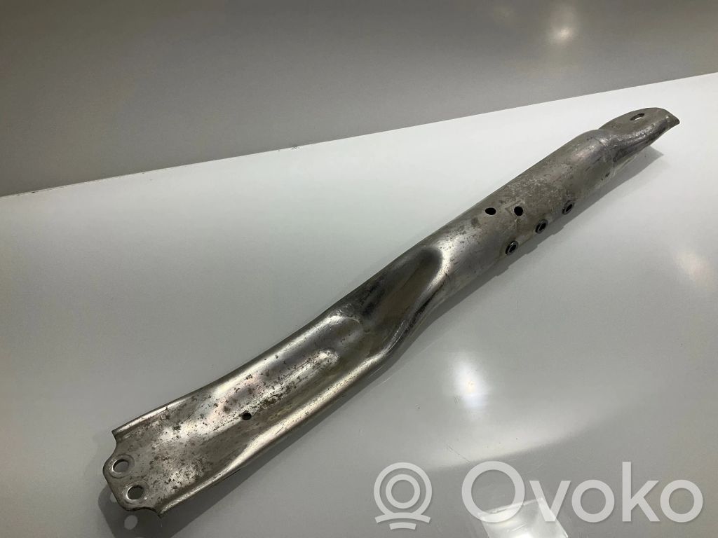 Tesla Model S Jäähdyttimen kannatin 