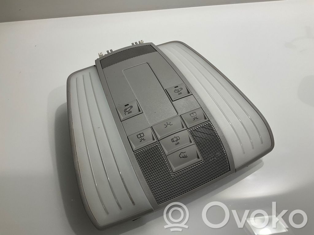 Mercedes-Benz E W212 Front seat light 