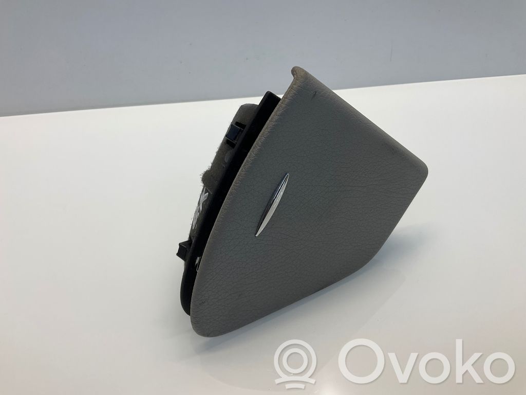 Mercedes-Benz E W211 Rear door ashtray 