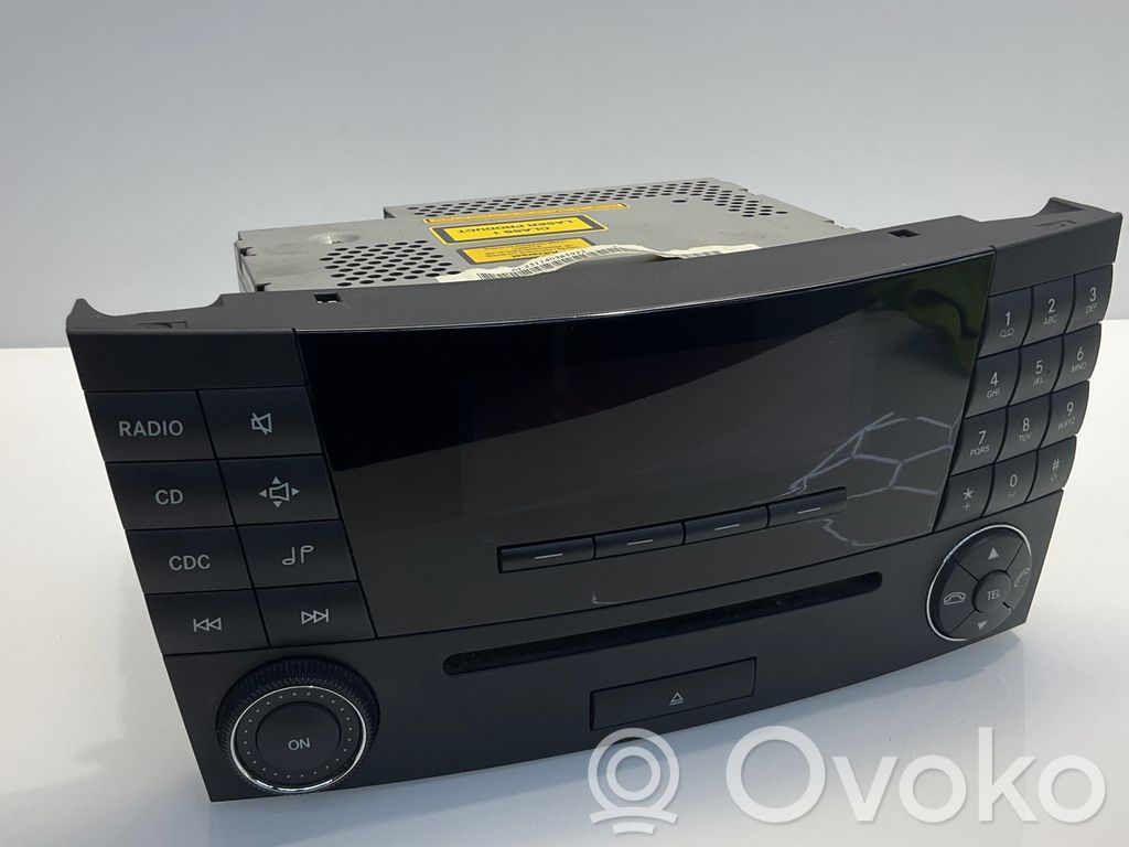 Mercedes-Benz E W211 Radio / CD-Player / DVD-Player / Navigation 