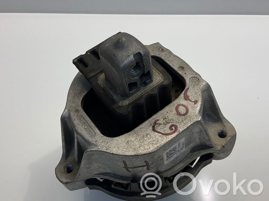 BMW X5 G05 Engine mount bracket 