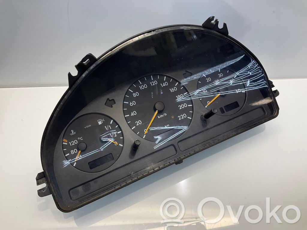 Mercedes-Benz ML W163 Licznik / Prędkościomierz 