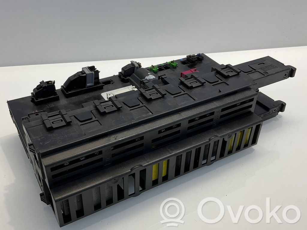 Mercedes-Benz E W211 SAM control unit 