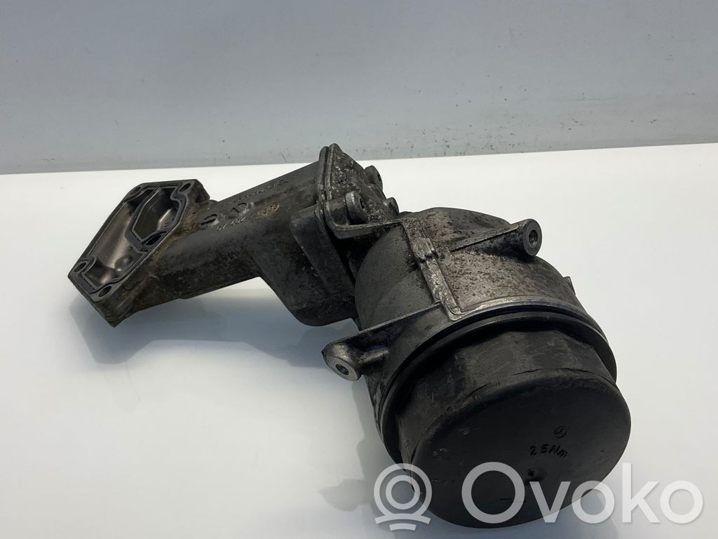 Mercedes-Benz E W212 Mocowanie / uchwyt filtra oleju 