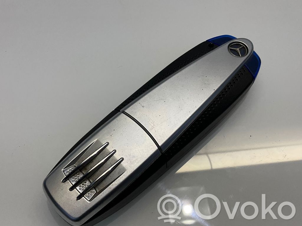 Mercedes-Benz E W211 Unidad de control/módulo de bluetooth 