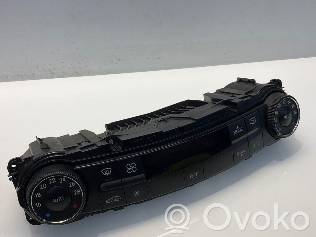 Mercedes-Benz E W211 Climate control unit 