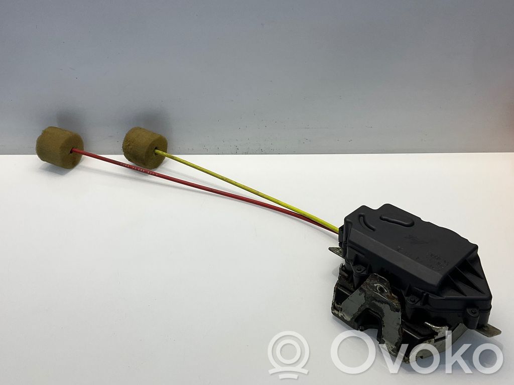 Mercedes-Benz E W211 Zamek klapy tylnej / bagażnika 