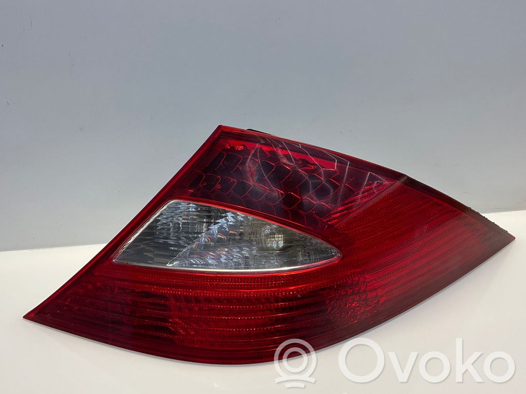 Mercedes-Benz CLS C219 Rückleuchte Heckleuchte 
