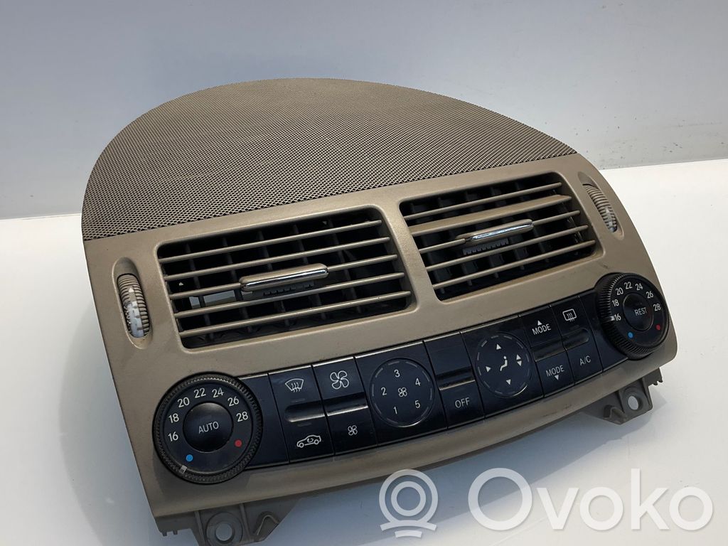 Panel klimatyzacji   2118300390,3L40,00031006,A2118300390
