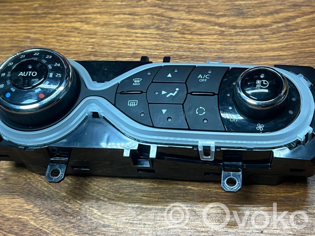 Renault Zoe Panel klimatyzacji 