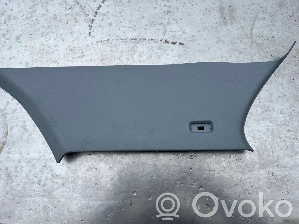 (D) pillar trim (bottom)   7058340