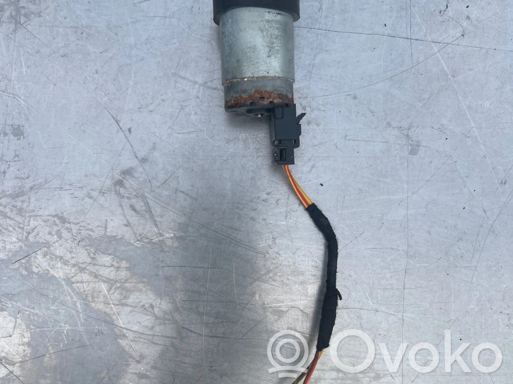 Seat adjustment motor   2801600D