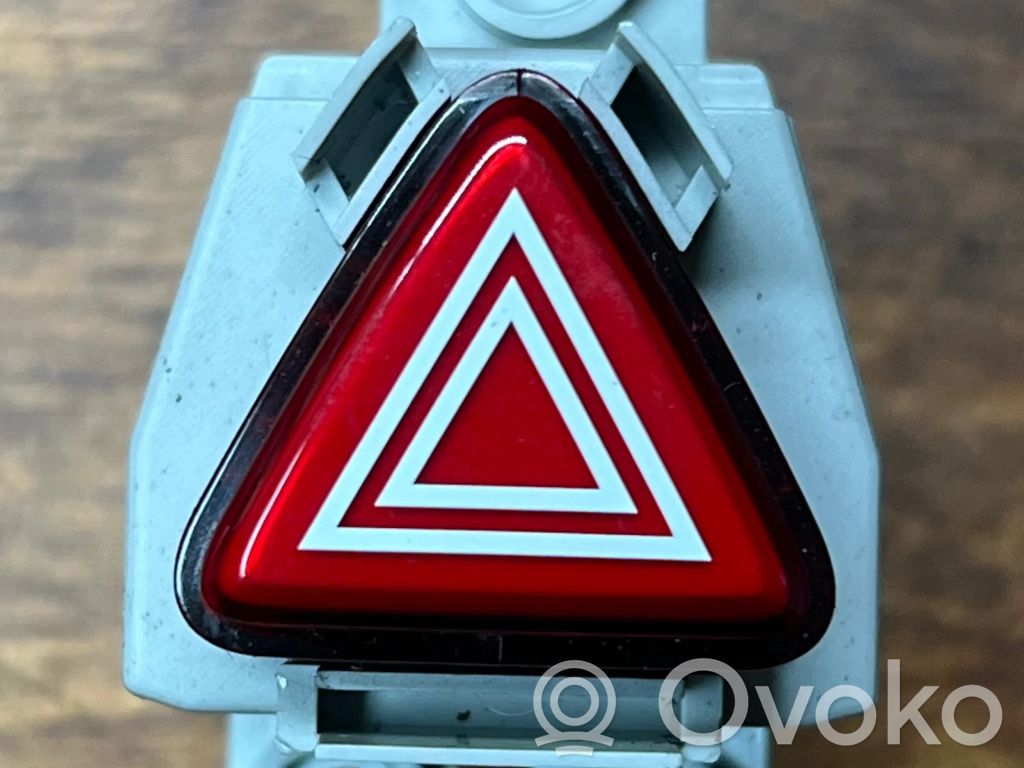 KIA EV6 Hazard light switch 