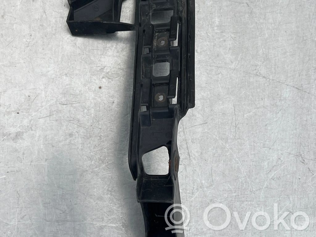 Volkswagen Touran I Rear bumper mounting bracket 