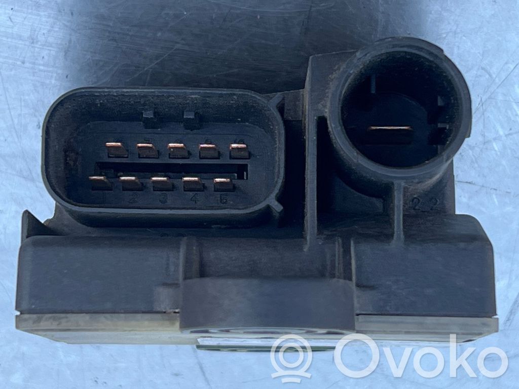 Przekaźnik / Modul układu ogrzewania wstępnego   A6519003103,30112015,51299070D