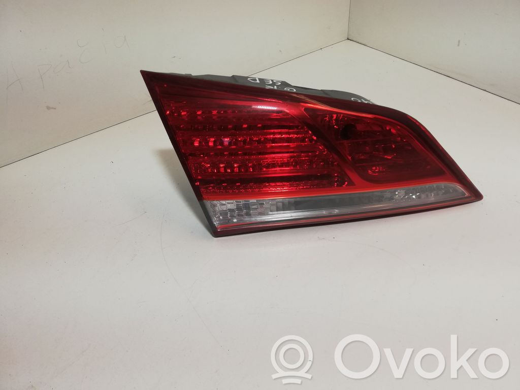 Hyundai i40 Galinis žibintas dangtyje 
