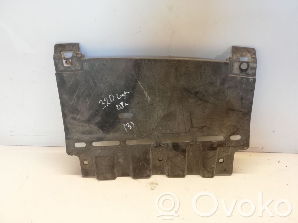 BMW 3 E92 E93 Front bumper skid plate/under tray 