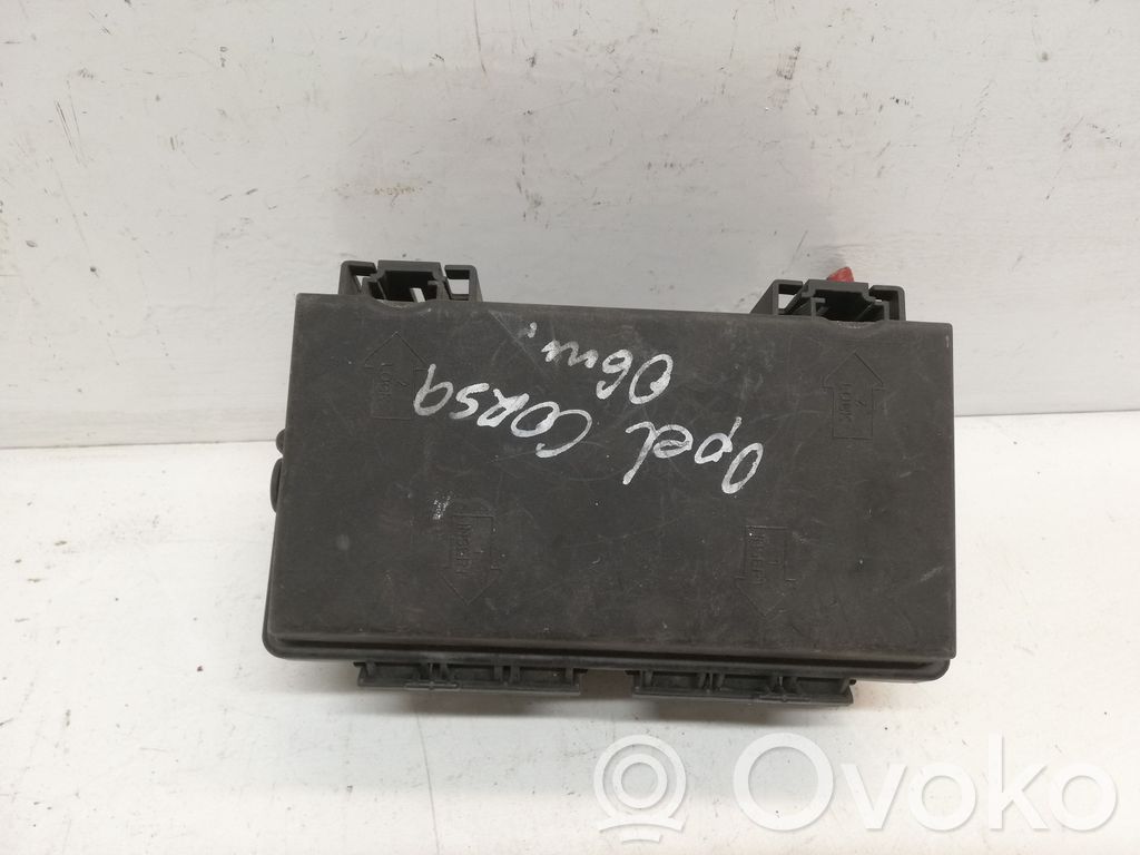 Opel Corsa D Fuse box set 