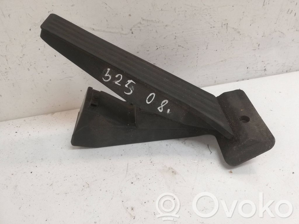 BMW 3 E90 E91 Accelerator throttle pedal 