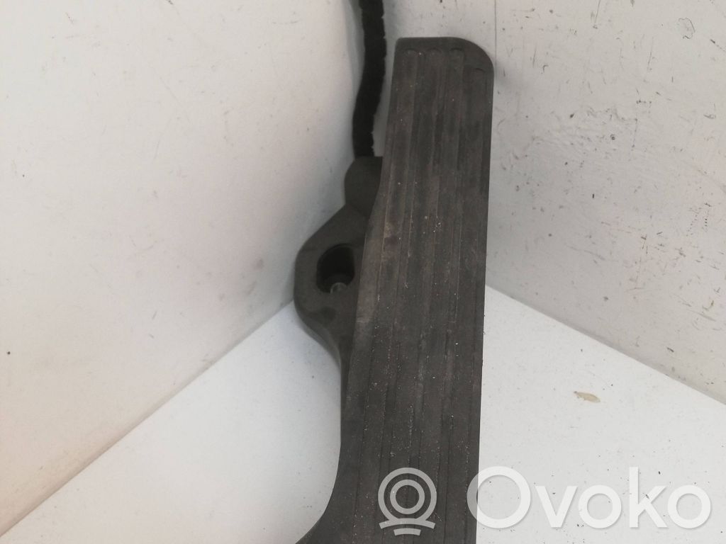Volkswagen Golf Plus Accelerator throttle pedal 