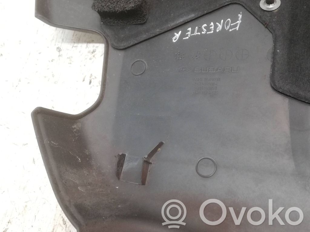 Subaru Forester SH Variklio dangtis (apdaila) 