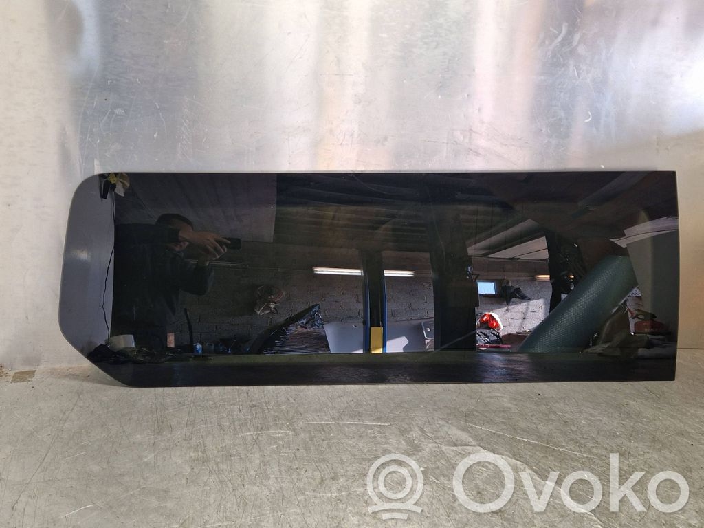 Ford Transit Custom Rear side window 