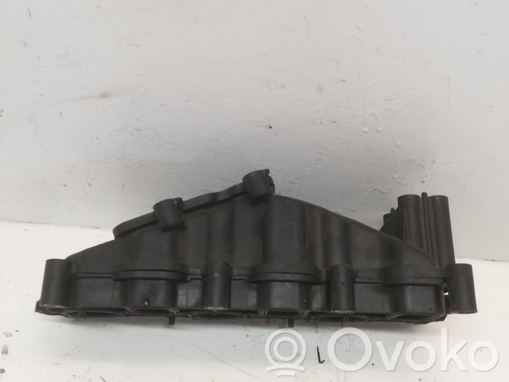 Audi A4 S4 B8 8K Intake manifold 