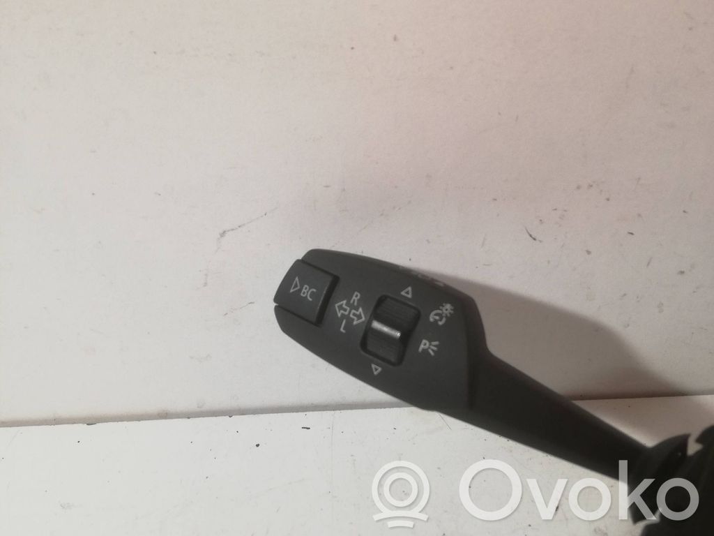 BMW 1 E81 E87 Wiper turn signal indicator stalk/switch 